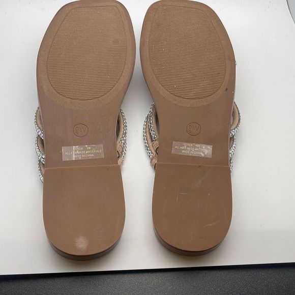 CUSHIONAIRE Women's rhinestone slide sandal ✨SIZE 9 WIDE✨ - Picture 6 of 7